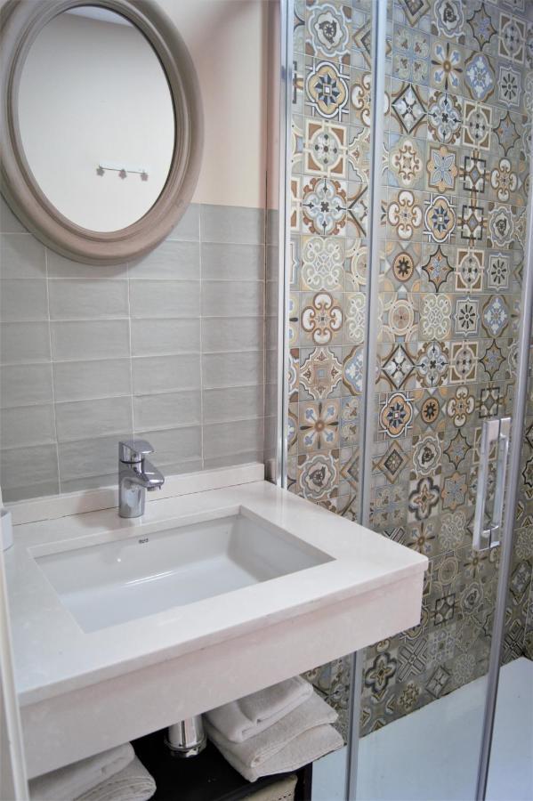 Home Sweet Home Junto A Mezquita / Wifi / Parking Cordoba Luaran gambar